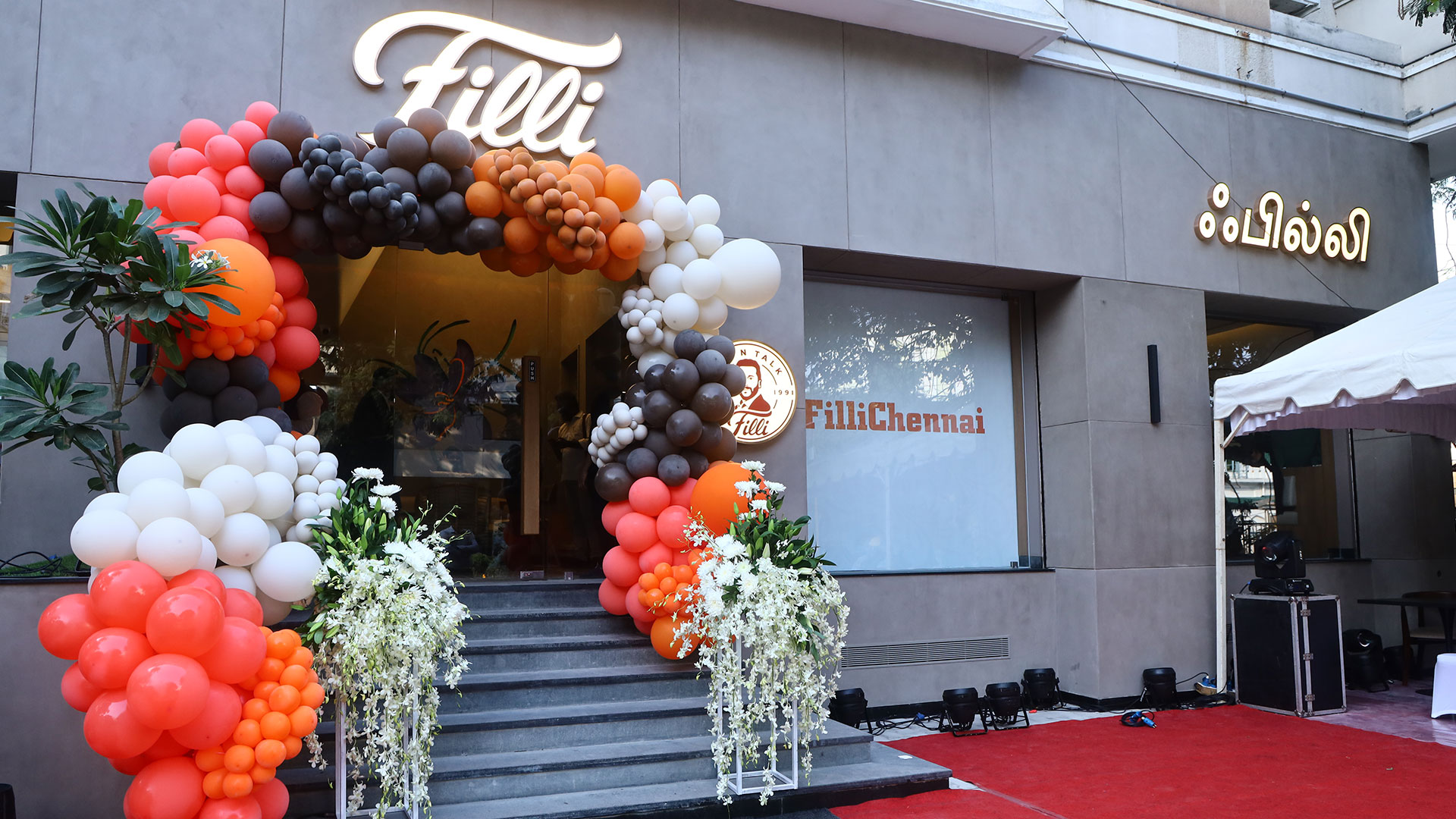 FiLLi Cafe India hero