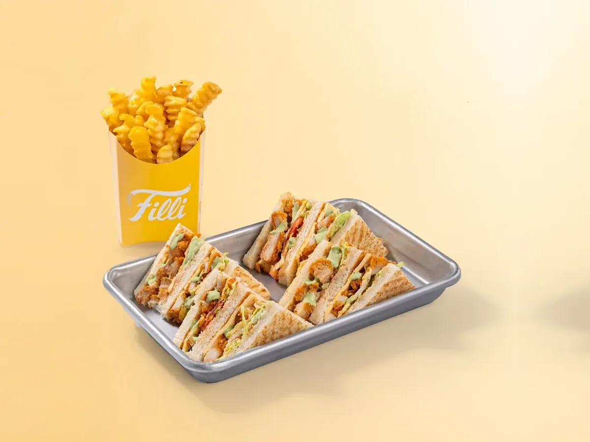 كلوب فيل زد - FiLLi Cafe