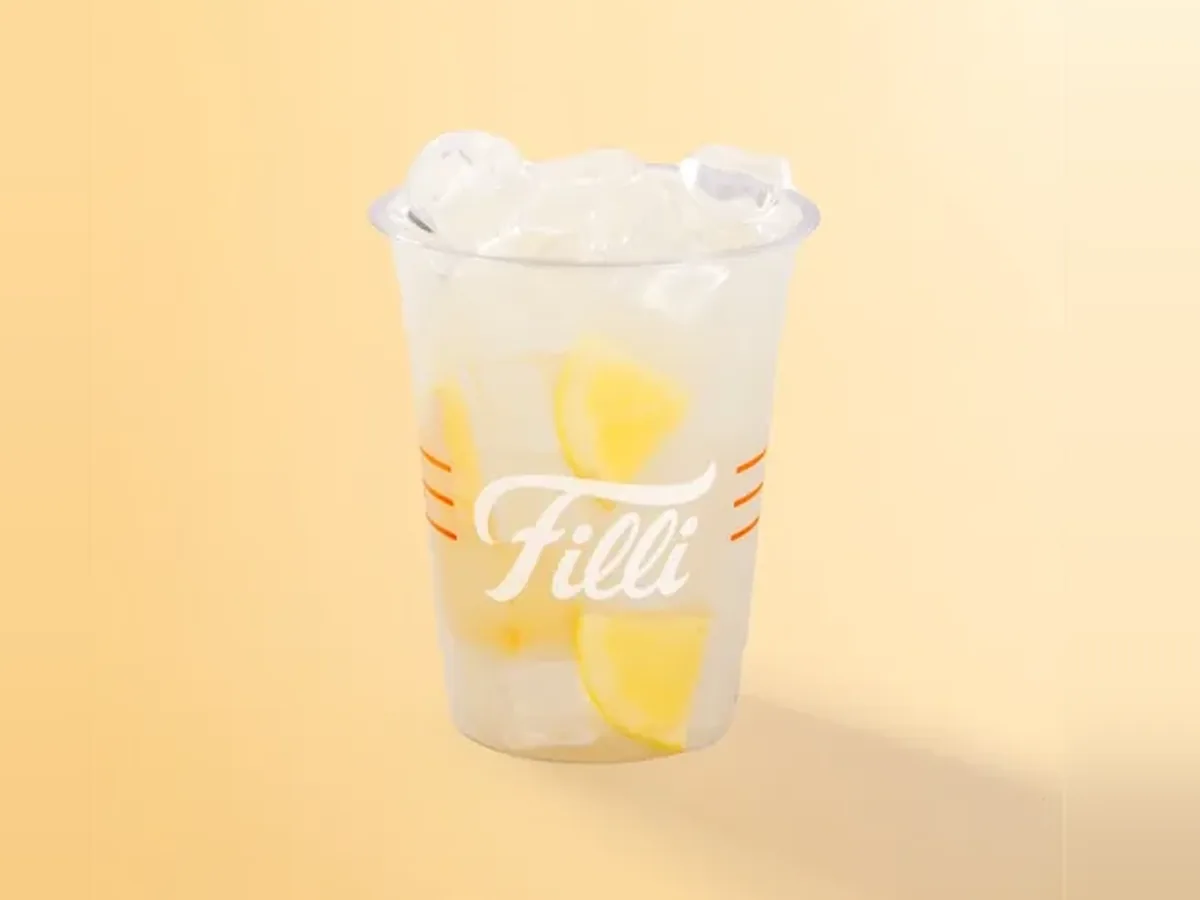 صودا ليمون طازجة - FiLLi Cafe