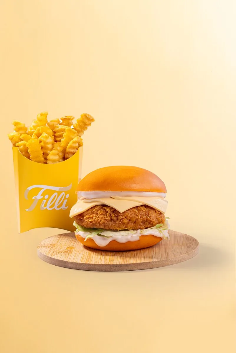 Burger Meal - FiLLi Cafe