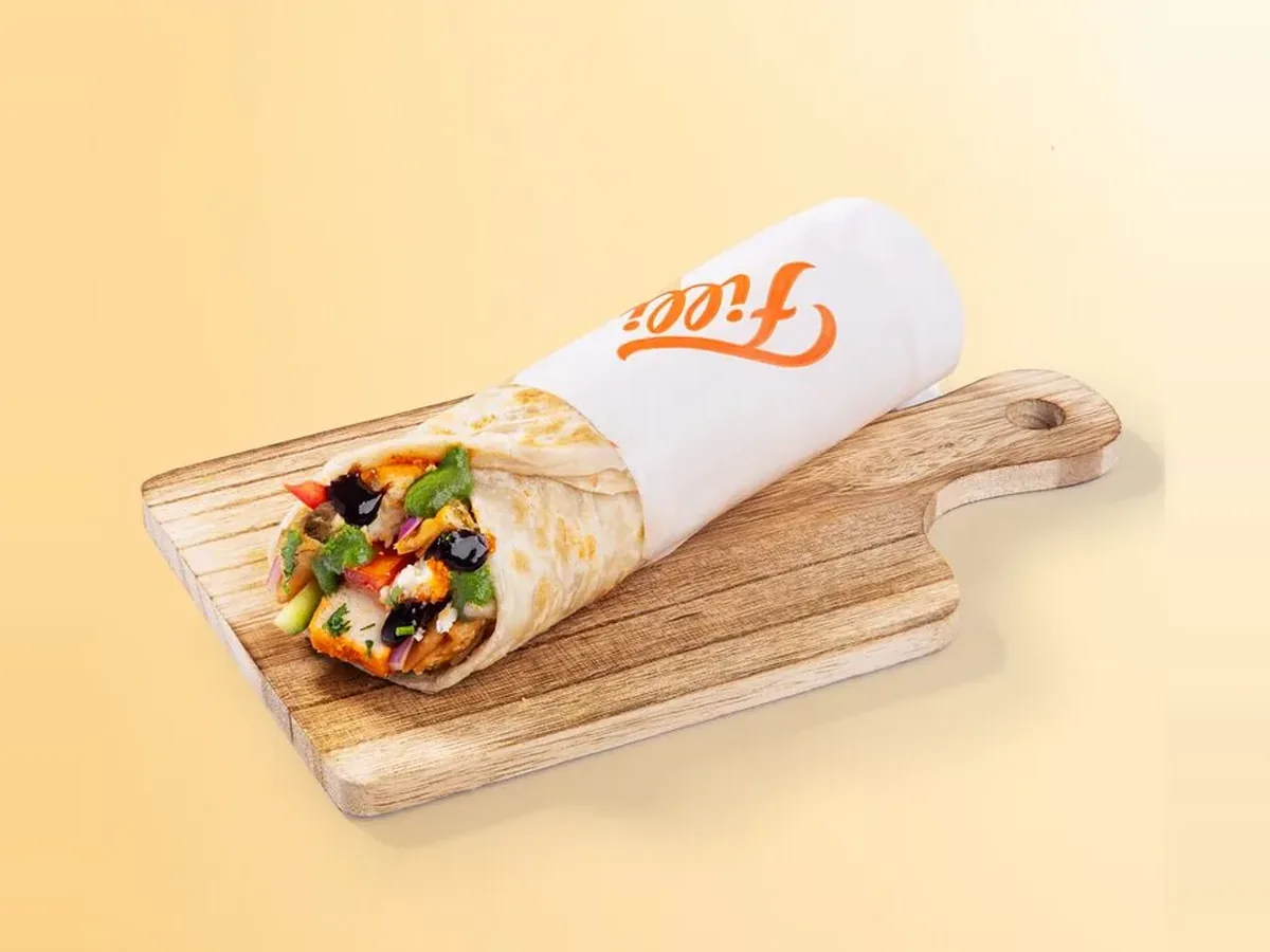 راب باراتا بانير شيزوان - FiLLi Cafe