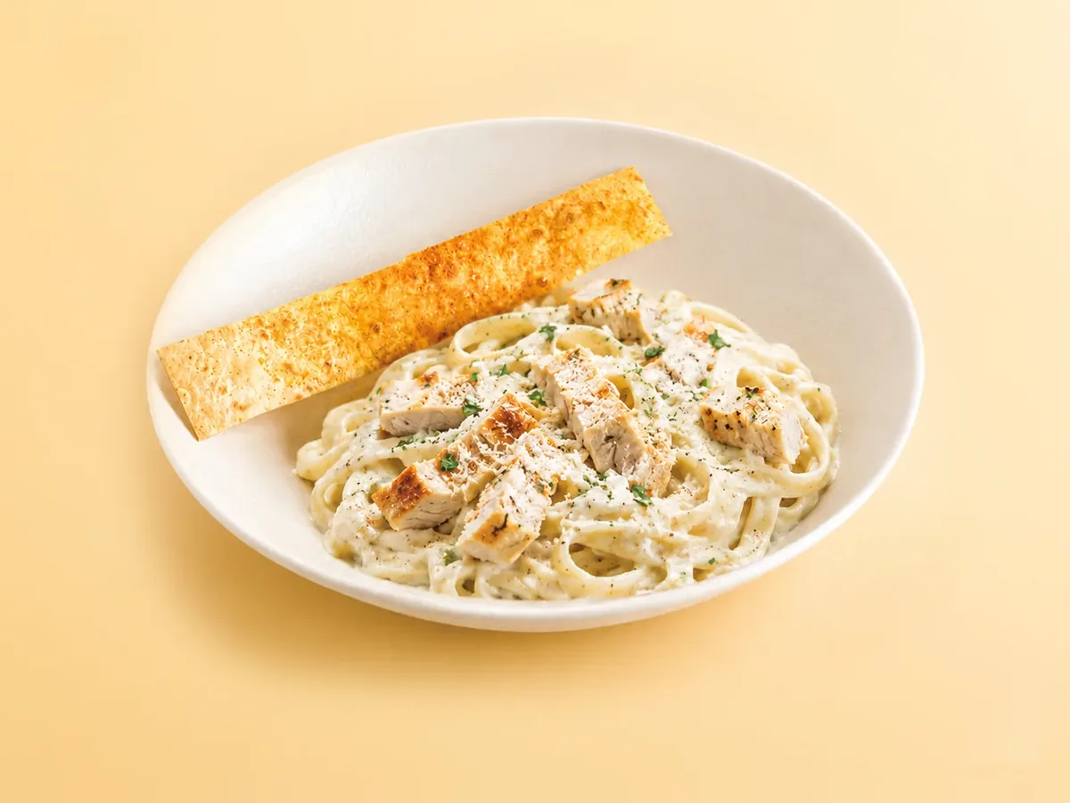 Chicken Alfredo Pesto Pasta - FiLLi Cafe