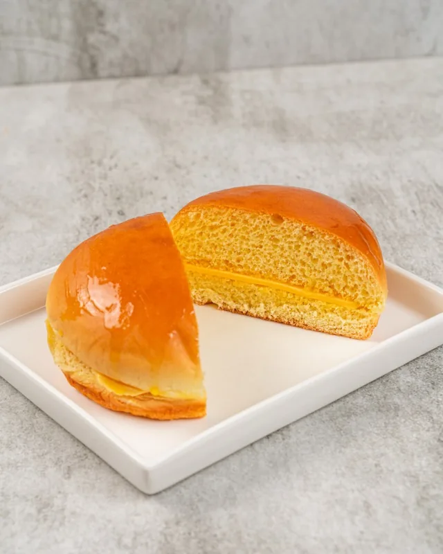 Butter Bun with Honey & Cheese - FiLLi Cafe