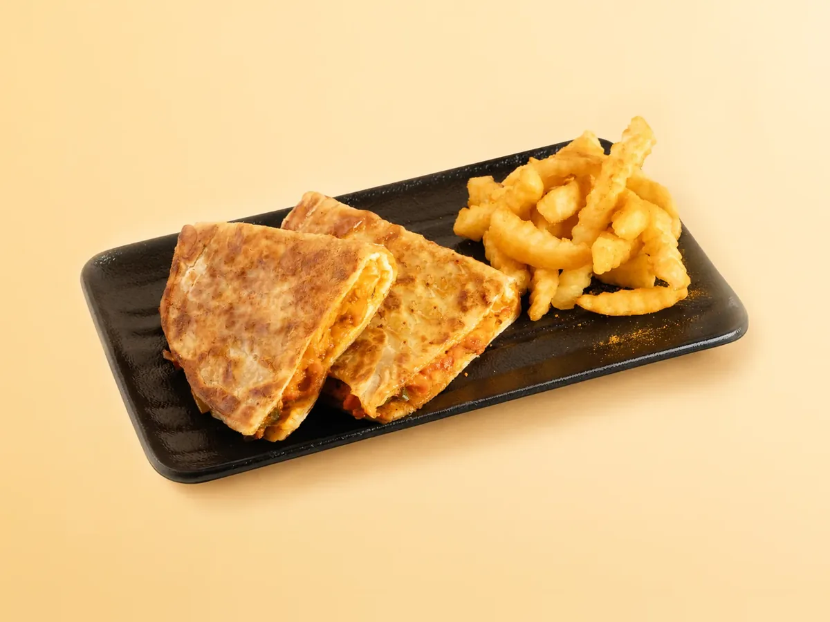Chicken Tikka Melt - FiLLi Cafe