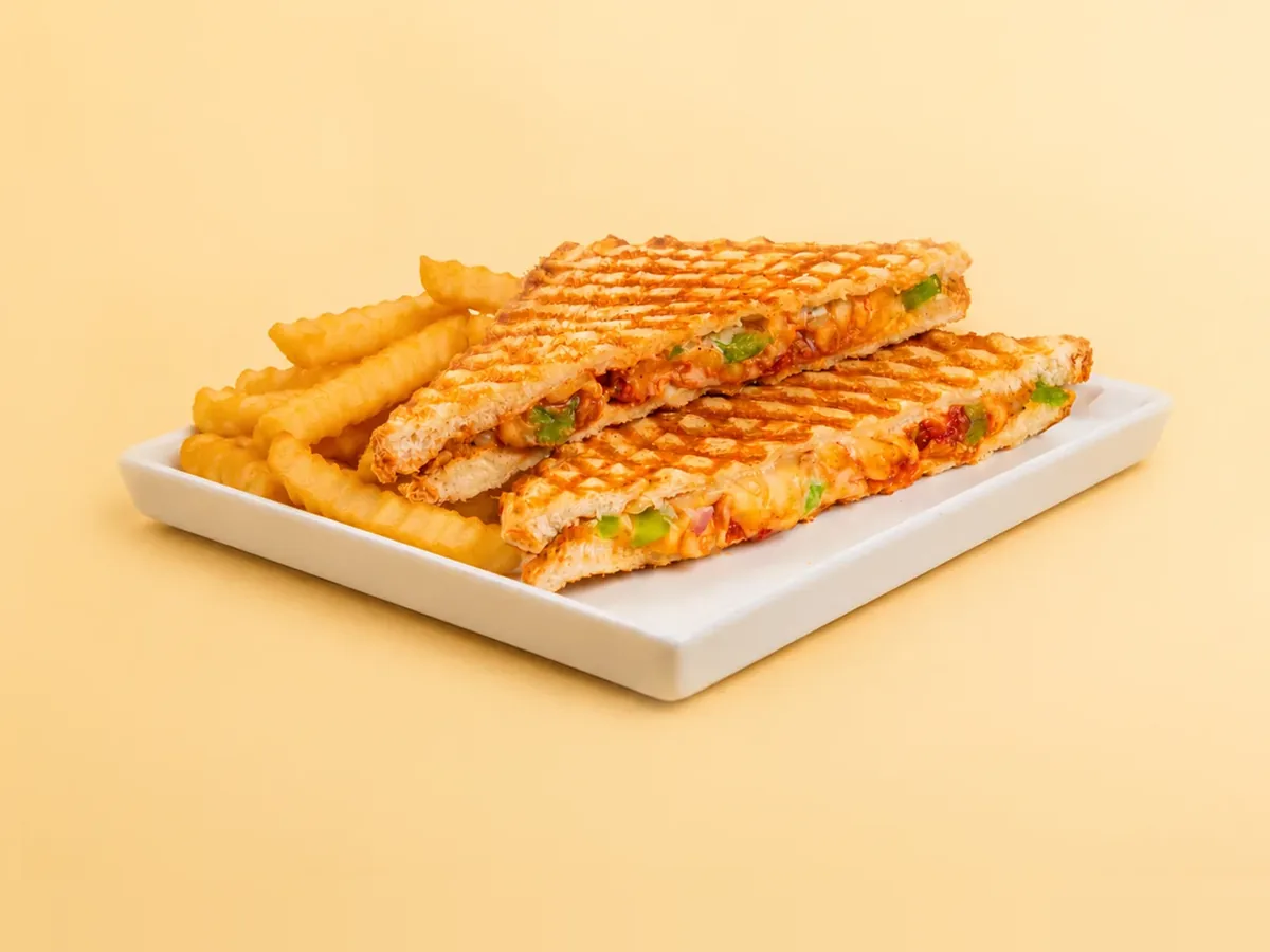 Paneer & Capsicum Toastie - FiLLi Cafe