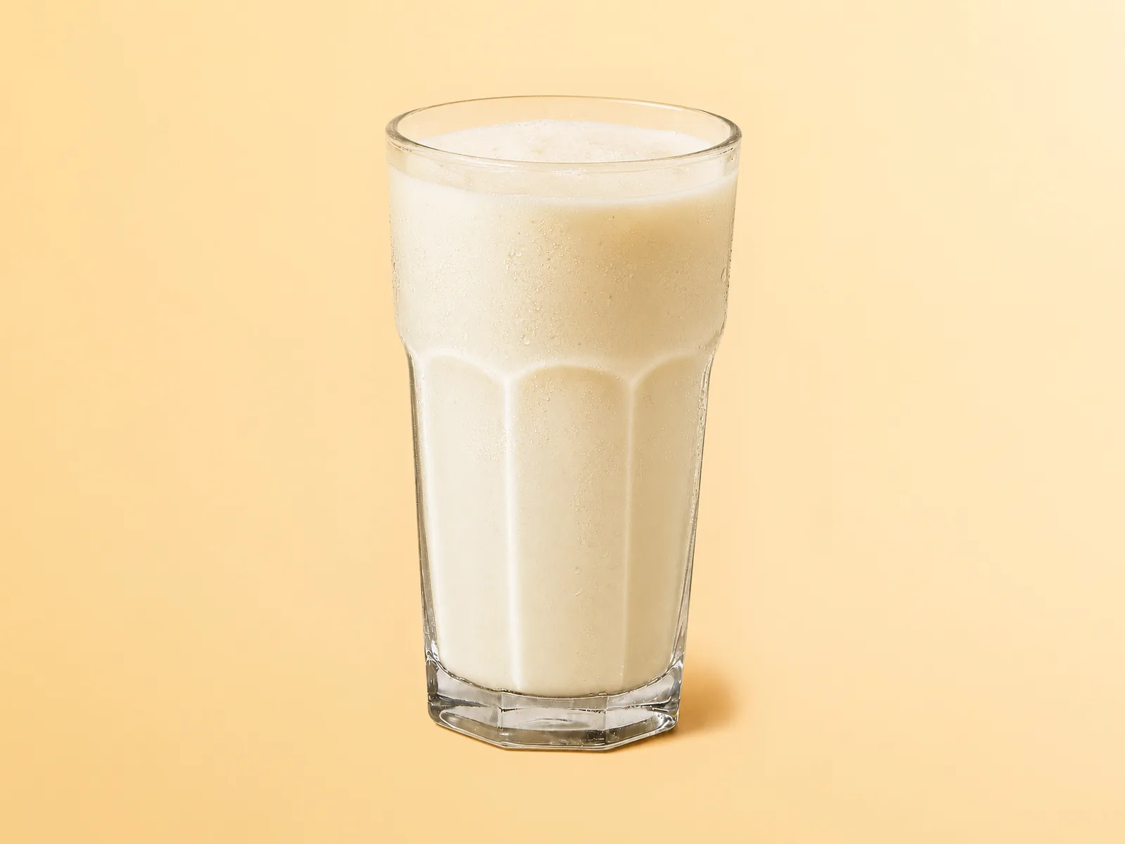 Vanilla Milk Shake - FiLLi Cafe