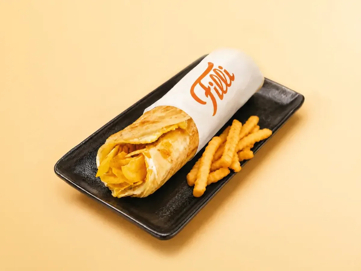 Egg Roll w/ Fries - FiLLi Cafe