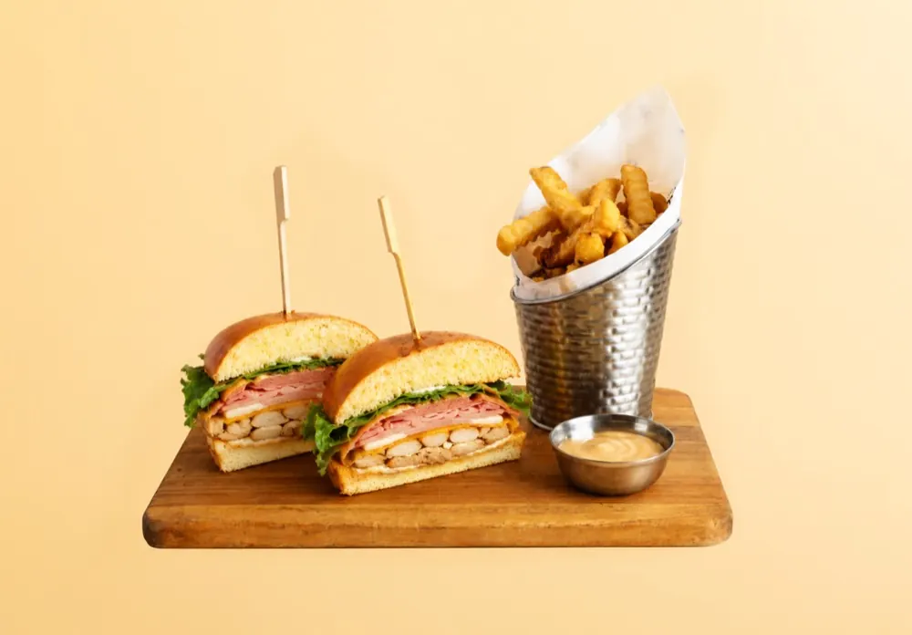 Signature Crispy Chicken - FiLLi Cafe