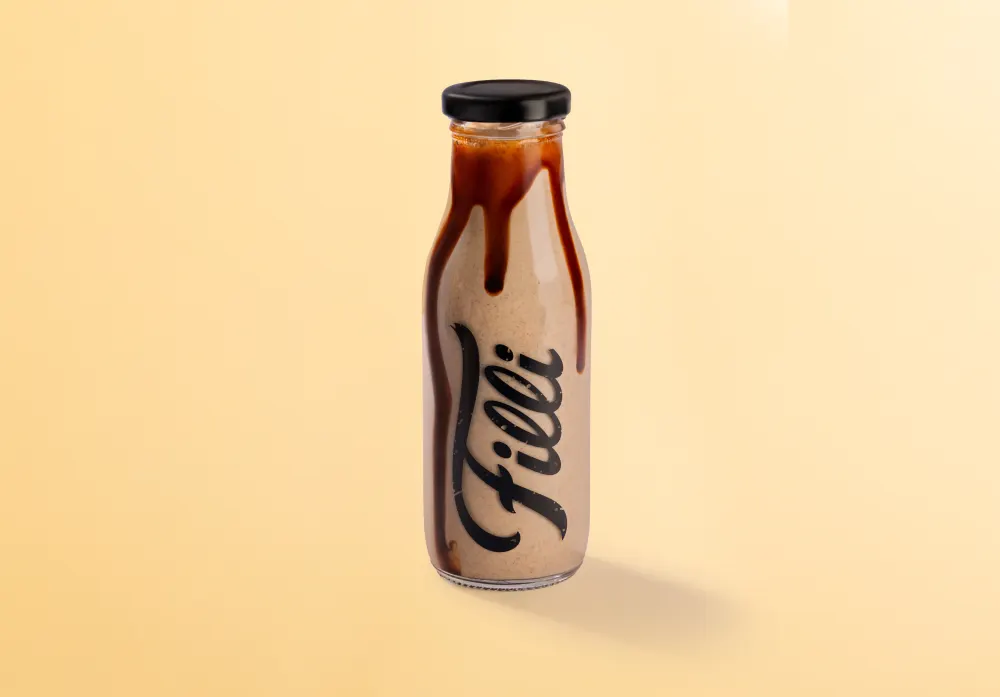 All Eyes On Me - FiLLi Cafe
