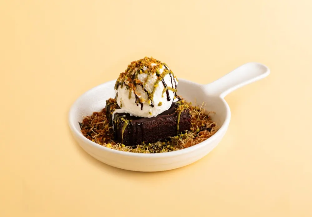 Toffee Pop Brownie - FiLLi Cafe