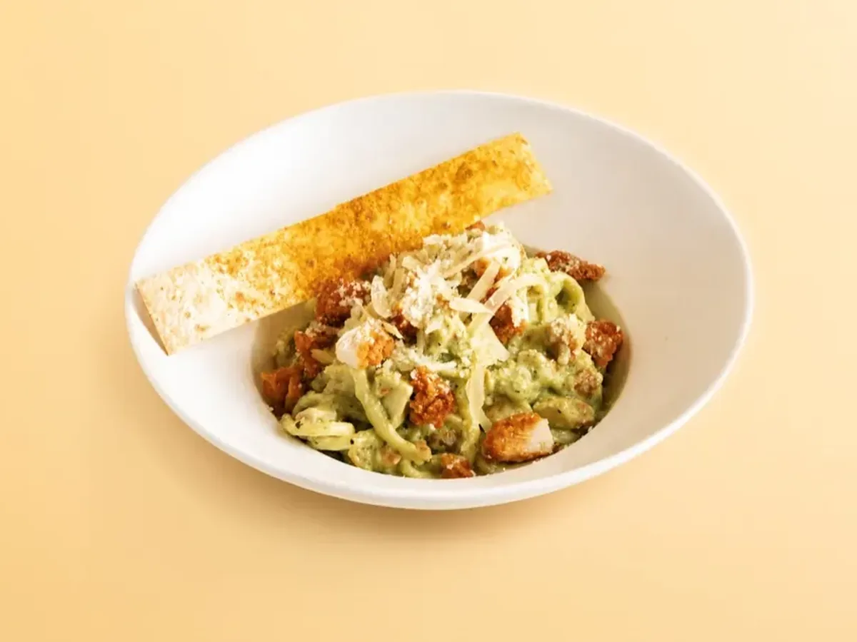 Pesto Pasta Veg / Chicken - FiLLi Cafe