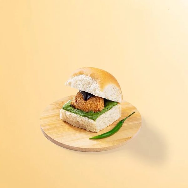 Vada Pav at FiLLi Cafe