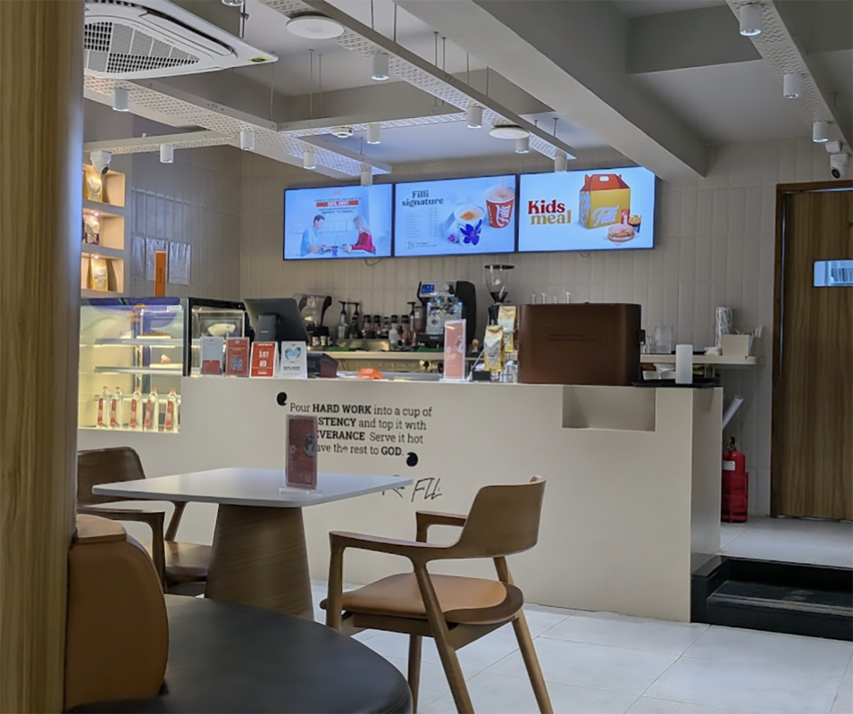 FiLLi Cafe Thoraipakkam OMR, Chennai interior