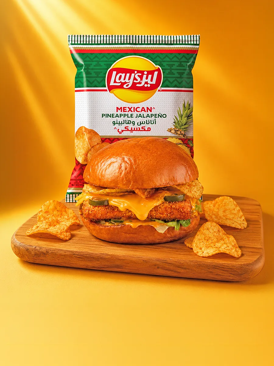 Lay’s x FiLLi collaboration — Mexican Piano Burger